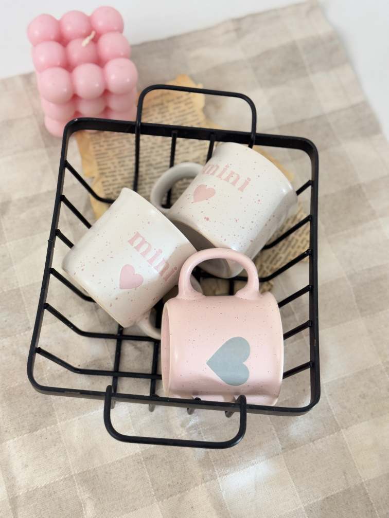 نیم لیوان اسپرسو فانتزی – صورتی با طرح قلب – شات قهوه سرامیکی رمانتیک